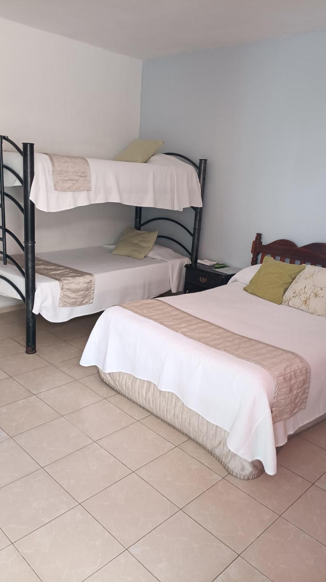 Casa De Ana - Habitacion Privada Cancun Exterior photo